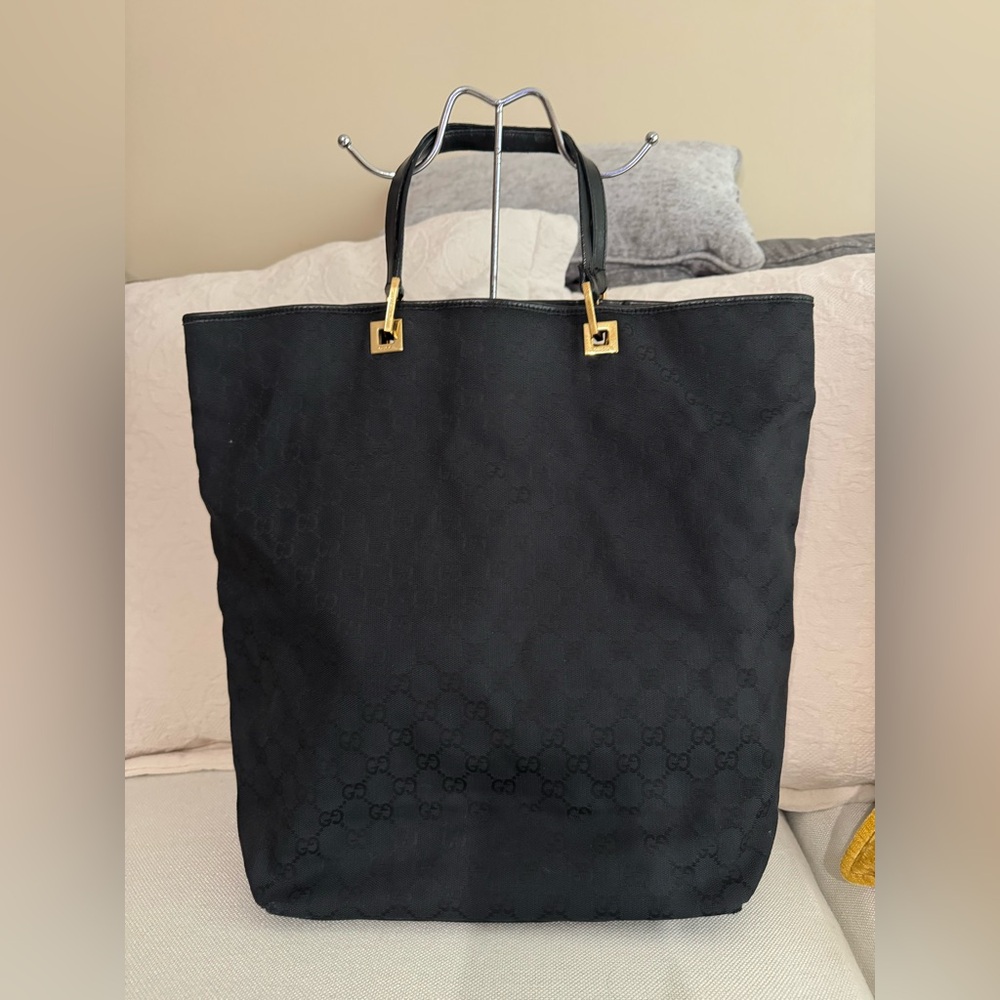 Gucci Cansvas Black Tote Bag